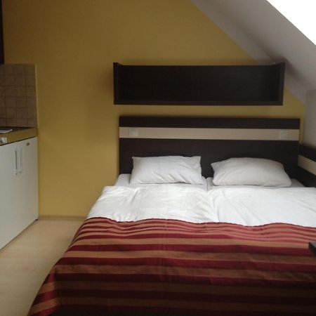 Bešeňová Apartman Nellinka מראה חיצוני תמונה